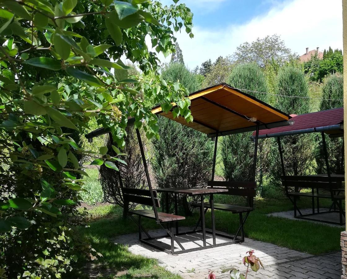 Voelgy Apartman Eger Luaran gambar