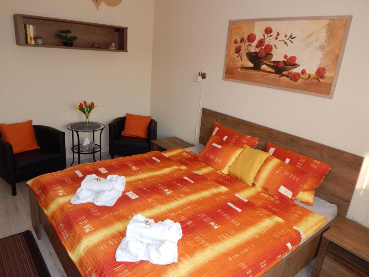 Voelgy Apartman Eger Luaran gambar