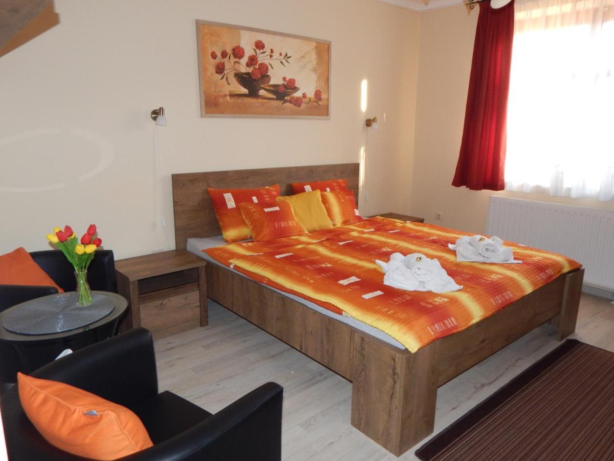 Voelgy Apartman Eger Luaran gambar