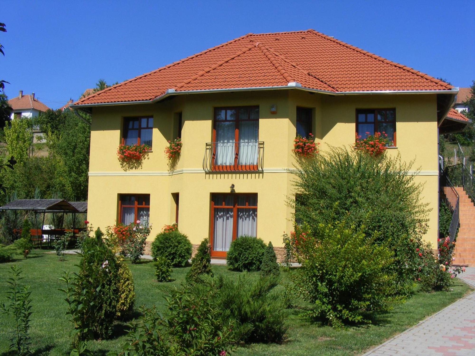Voelgy Apartman Eger Luaran gambar