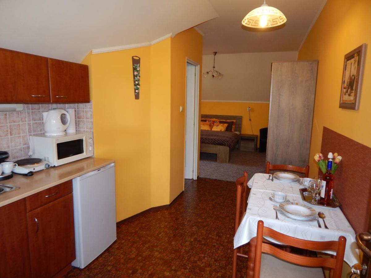 Voelgy Apartman Eger Luaran gambar